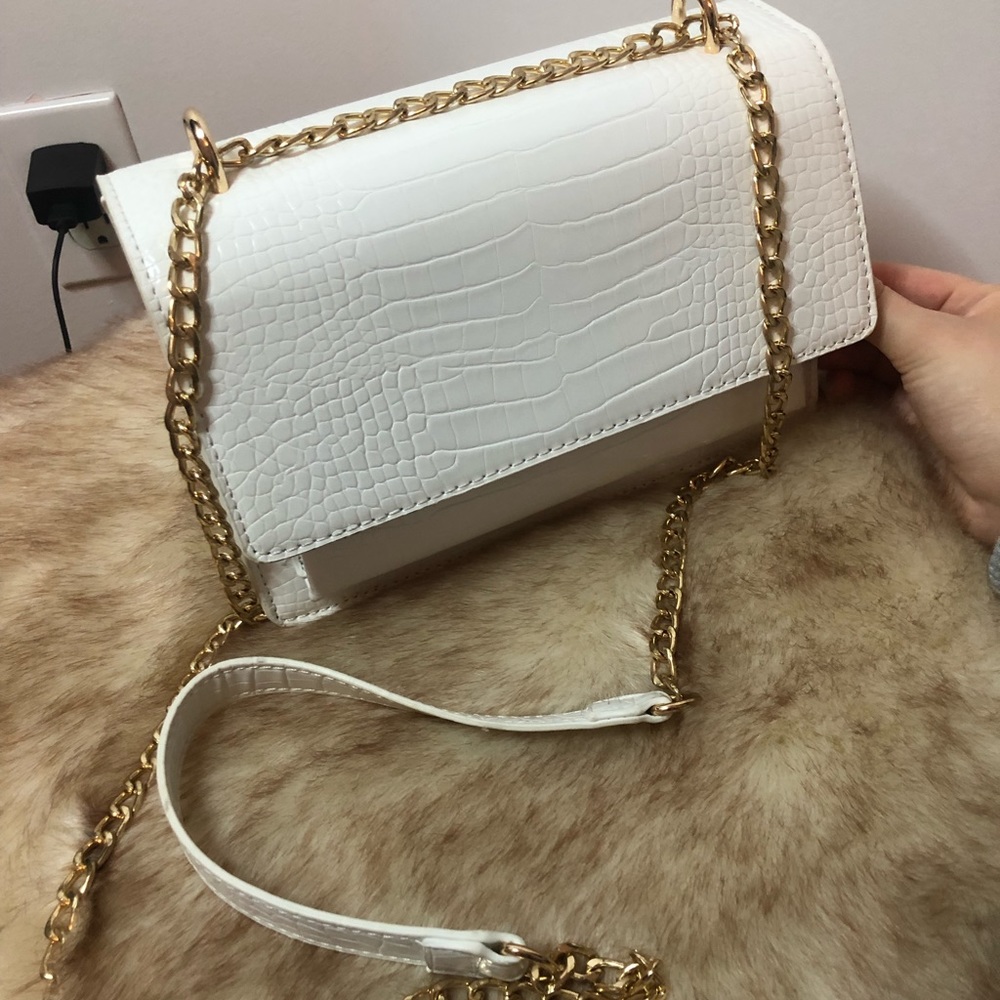 Faux Croc Bag🤍
